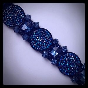 💙4/$25 Blue metal bracelet